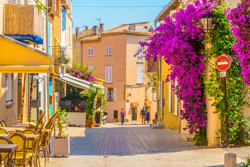 village près lavandou