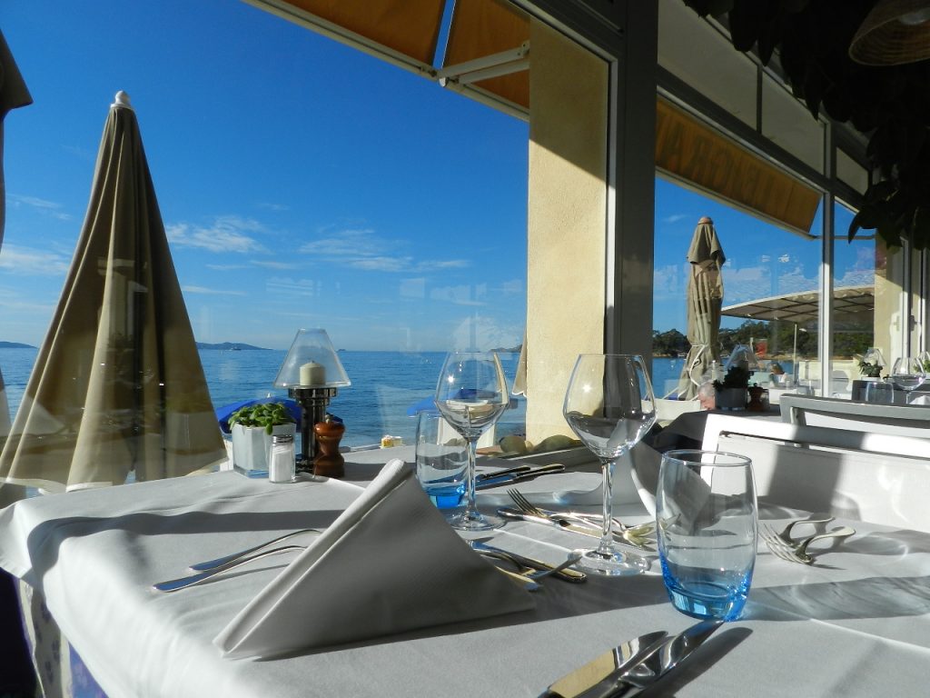 Restaurant En Bord De Mer lavandou